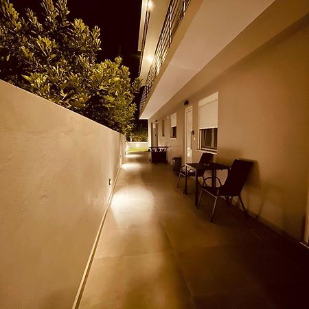 Your Place !! - 102 Chrissi Akti Chania Exterior foto